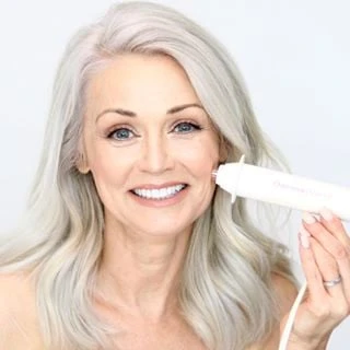 Derma Wand logo