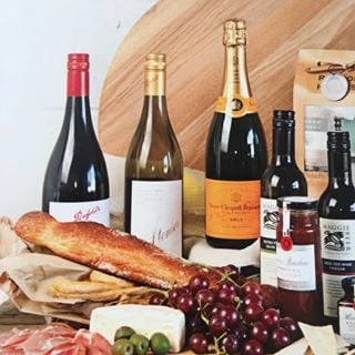 Gourmet Basket logo