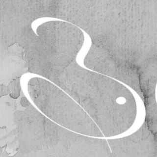 Ella Bella Maternity logo