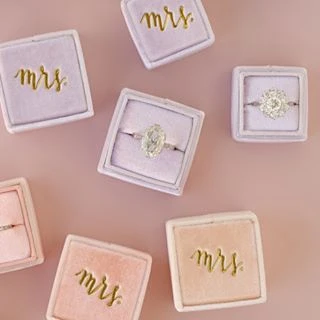 The Mrs Box logo